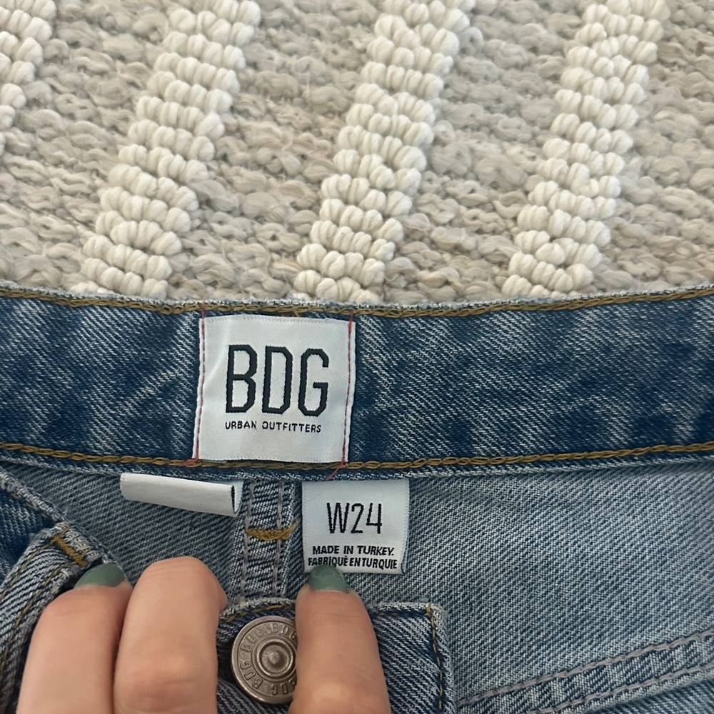 BDG Classic Blue Straight Leg Women's Jeans - Picture 3 of 5